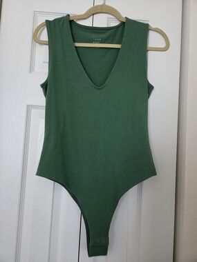 a new day Forest Green Deep V-Neck Sleeveless Bodysuit